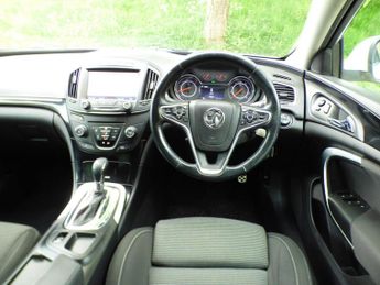 Vauxhall Insignia 2.0 CDTi SRi Nav Auto Euro 5 5dr