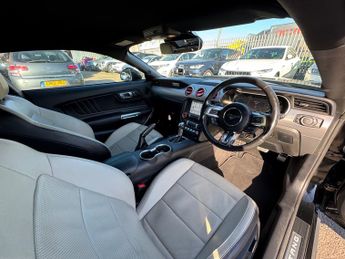 Ford Mustang 2.3T EcoBoost Fastback 2dr Petrol SelShift Euro 6 (290 ps)