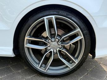 Audi S3 2.0 TFSI Cabriolet 2dr Petrol S Tronic quattro Euro 6 (s/s) (Nav