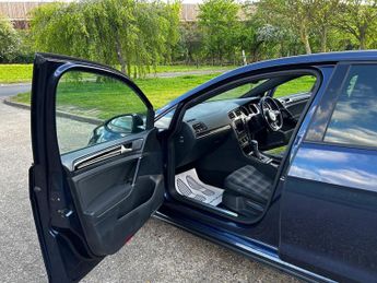 Volkswagen Golf 1.4 TSI GTE Nav Hatchback 5dr Petrol Plug-in Hybrid DSG Euro 6 (