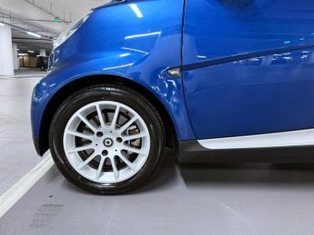 Smart ForTwo 1.0 MHD Passion Coupe 2dr Petrol Auto Euro 4 (71 bhp)