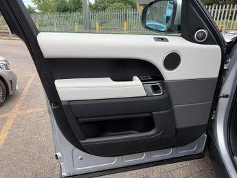 Land Rover Range Rover Sport 3.0 SD V6 HSE SUV 5dr Diesel Auto 4WD Euro 6 (s/s) (306 ps)