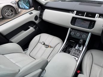 Land Rover Range Rover Sport 3.0 SD V6 HSE SUV 5dr Diesel Auto 4WD Euro 6 (s/s) (306 ps)