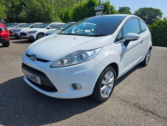Ford Fiesta 1.4 Zetec Hatchback 3dr Petrol Automatic (154 g/km, 94 bhp)