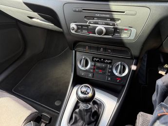 Audi Q3 2.0 TDI S line SUV 5dr Diesel Manual quattro Euro 5 (s/s) (140 p