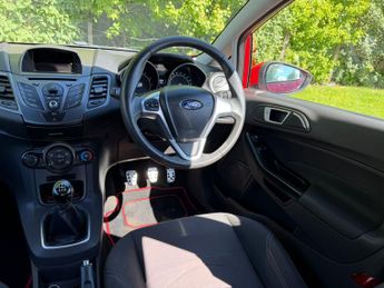 Ford Fiesta 1.25 Style Hatchback 5dr Petrol Manual Euro 5 (82 ps)