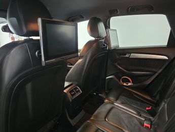 Audi Q5 2.0 TDI S line Plus SUV 5dr Diesel S Tronic quattro Euro 6 (s/s)