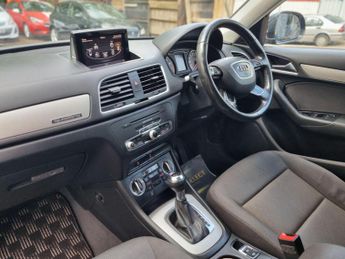 Audi Q3 2.0 TFSI SE SUV 5dr Petrol S Tronic quattro Euro 5 (s/s) (211 ps