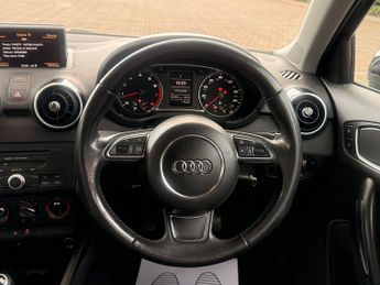 Audi A1 1.4 TFSI Sport Sportback 5dr Petrol Manual Euro 5 (s/s) (122 ps)