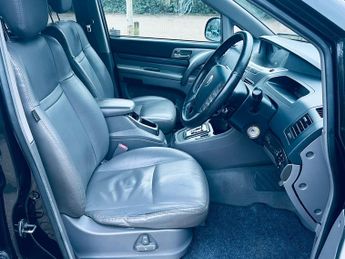 Ssangyong Turismo 2.0 e-XDi EX MPV 5dr Diesel T-Tronic 4WD Selectable Euro 5 (155 