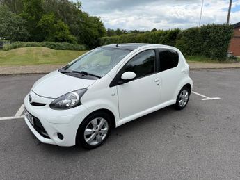 Toyota AYGO 1.0 VVT-i Move Hatchback 5dr Petrol Manual Euro 5 (68 ps)