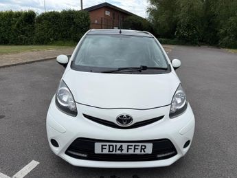Toyota Aygo 1.0 VVT-i Move Hatchback 5dr Petrol Manual Euro 5 (68 ps)