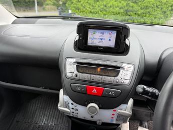 Toyota Aygo 1.0 VVT-i Move Hatchback 5dr Petrol Manual Euro 5 (68 ps)