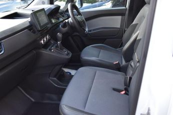 Renault Kangoo E-Tech ML19 45kWh Advance Auto MWB 6dr