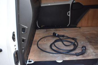 Renault Kangoo E-Tech ML19 45kWh Advance Auto MWB 6dr