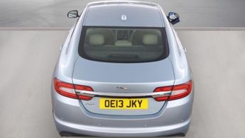 Jaguar XF 3.0d V6 Premium Luxury Saloon 4dr Diesel Auto Euro 5 (s/s) (240 