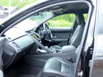 Jaguar E-Pace 2.0 D204 MHEV R-Dynamic S SUV 5dr Diesel Auto AWD Euro 6 (s/s) (