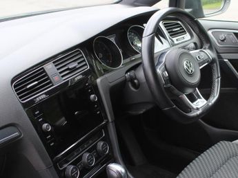 Volkswagen Golf 1.5 TSI EVO GPF R-Line Hatchback 5dr Petrol DSG Euro 6 (s/s) (15