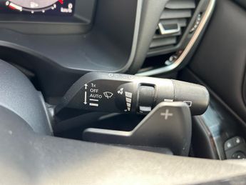 Nissan Qashqai 1.3 DIG-T MHEV N-Connecta SUV Petrol Hybrid XTRON Euro 6 (s/s) (