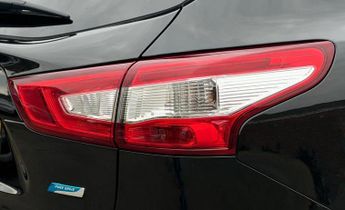 Nissan Qashqai 1.6 dCi Tekna XTRON 2WD Euro 6 (s/s) 5dr