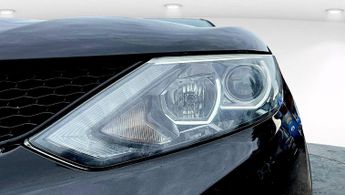 Nissan Qashqai 1.6 dCi Tekna XTRON 2WD Euro 6 (s/s) 5dr