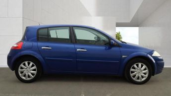 Renault Megane 1.6 VVT Dynamique Hatchback 5dr Petrol Proactive (184 g/km, 111 