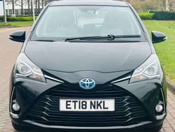 Toyota Yaris 1.5 VVT-h Icon Tech Hatchback 5dr Petrol Hybrid E-CVT Euro 6 (s/