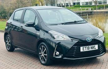 Toyota Yaris 1.5 VVT-h Icon Tech Hatchback 5dr Petrol Hybrid E-CVT Euro 6 (s/