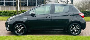 Toyota Yaris 1.5 VVT-h Icon Tech Hatchback 5dr Petrol Hybrid E-CVT Euro 6 (s/