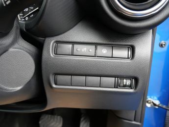 Nissan Juke 1.6 Tekna Petrol Hybrid Auto Euro 6 5dr