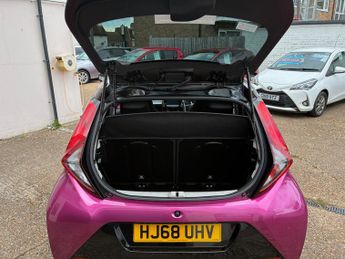 Toyota Aygo X-Cite Hatchback 1.0 VVT-i 5dr Petrol X-Shift Euro 6 (71 ps)