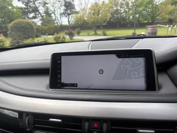 BMW X5 3.0 M50d SUV 5dr Diesel Auto xDrive Euro 6 (s/s) (381 ps)