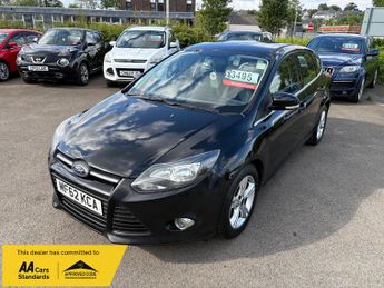 Ford Focus 1.6 TDCi Zetec Hatchback 5dr Diesel Manual Euro 5 (s/s) (115 ps)