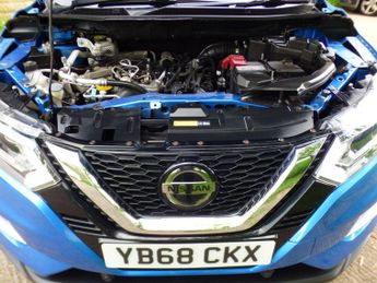 Nissan Qashqai 1.3 DIG-T N-Connecta DCT Auto Euro 6 (s/s) 5dr