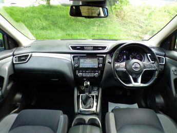 Nissan Qashqai 1.3 DIG-T N-Connecta DCT Auto Euro 6 (s/s) 5dr