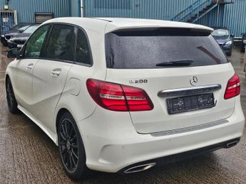 Mercedes-Benz B Class 1.6 B200 AMG Line (Premium Plus) MPV 5dr Petrol 7G-DCT Euro 6 (s