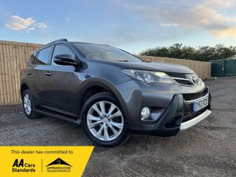 Toyota RAV4 2.2 D-CAT Invincible SUV 5dr Diesel Auto 4WD Euro 5 (150 ps)