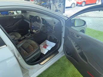 Hyundai Ioniq 1.6 h-GDi Premium SE Hatchback 5dr Petrol Hybrid DCT Euro 6 (s/s