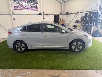 Hyundai Ioniq 1.6 h-GDi Premium SE Hatchback 5dr Petrol Hybrid DCT Euro 6 (s/s