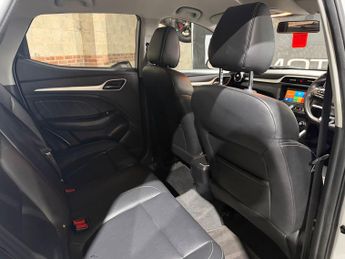 MG ZS 1.0 T-GDI Exclusive SUV 5dr Petrol Auto Euro 6 (111 ps)