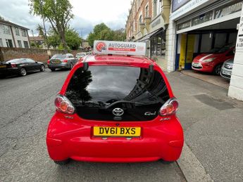 Toyota Aygo 1.0 VVT-i Go Hatchback 5dr Petrol Manual Euro 5 (67 ps)