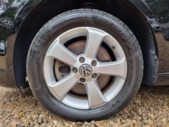Volkswagen Touran 1.4 TSI SE MPV 5dr Petrol DSG Euro 5 (140 ps)