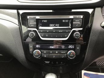 Nissan X-Trail 2.0 dCi Acenta SUV 5dr Diesel XTRON Euro 6 (s/s) (177 ps)