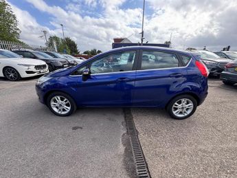 Ford Fiesta 1.0T EcoBoost Zetec Hatchback 5dr Petrol Powershift Euro 6 (100 