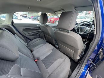 Ford Fiesta 1.0T EcoBoost Zetec Hatchback 5dr Petrol Powershift Euro 6 (100 