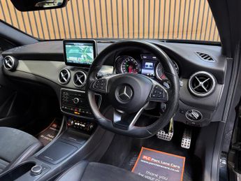 Mercedes-Benz GLA 2.1 GLA220d AMG Line (Premium) SUV 5dr Diesel 7G-DCT 4MATIC - ON