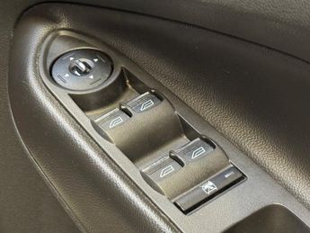 Ford Kuga 2.0 TDCi Titanium SUV 5dr Diesel Powershift AWD - AUTOMATIC - 4X