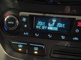 Ford Kuga 2.0 TDCi Titanium SUV 5dr Diesel Powershift AWD - AUTOMATIC - 4X