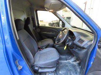 Fiat Doblo 1.3 JTD MultiJetII 16v SX Tecnico Panel Van 4dr Diesel Manual L1