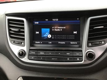 Hyundai Tucson 1.7 CRDi Blue Drive SE Nav SUV 5dr Diesel DCT Euro 6 (s/s) (141 